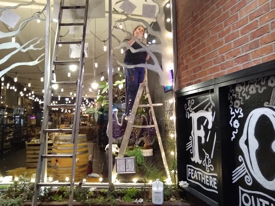 Window Painting, Shiny Paint, Hand Painted Signs, Window Painting,  Murals